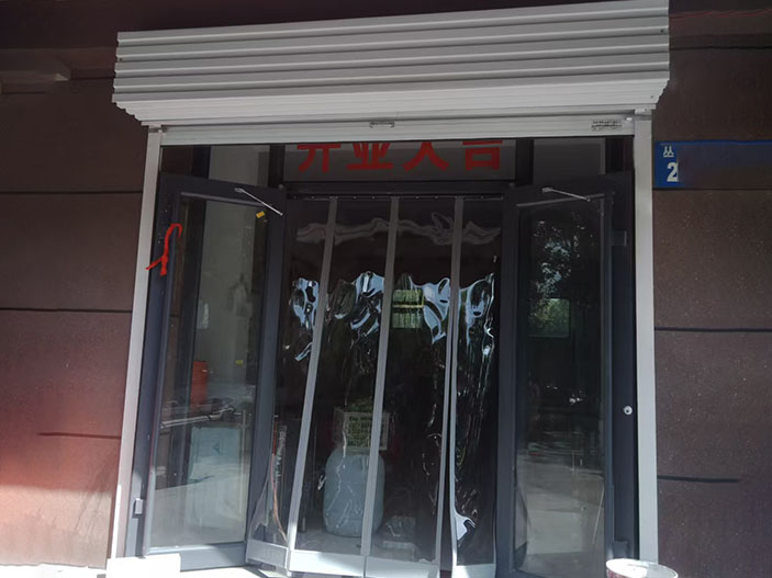 車(chē)庫(kù)門(mén)開(kāi)關(guān)困難的原因及解決方法